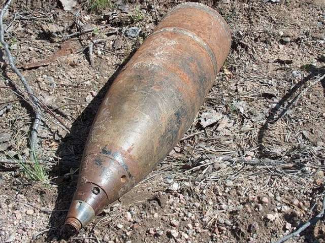 About 100 Armenian-fired shells hit Azerbaijan